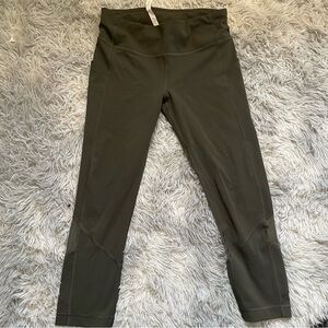 Lululemon Pace Rival Crop 22" size 6